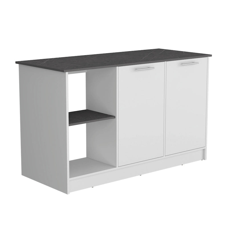 Îlot de cuisine avec grande surface supérieure, placard à double porte et étagères ouvertes